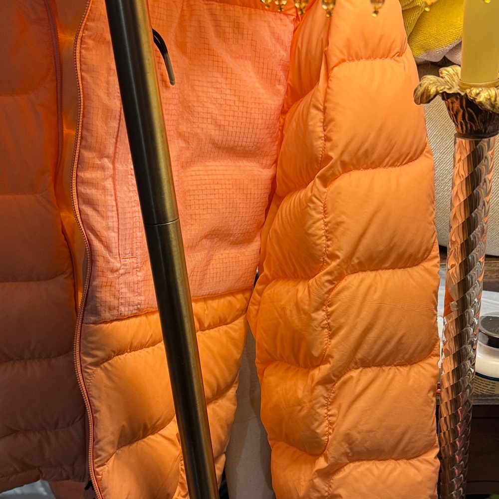Backcountry Women’s XL Orange Down Puffer Jacket - Picture 7 of 7